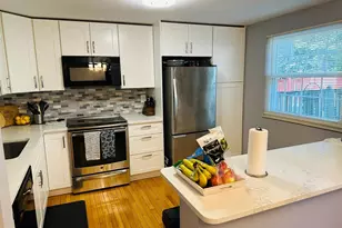 18810 Creeper Ln, Gaithersburg, MD 20879 - Photo 9