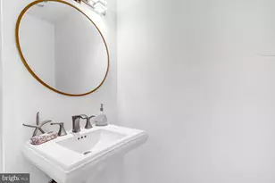 4 Burket Ct, Silver Spring, MD 20910 - Photo 15