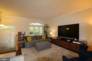 308 Garden View Square, Rockville, MD 20850 - Photo 11