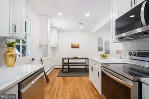 26904 Overlook St, Damascus, MD 20872 - Photo 9