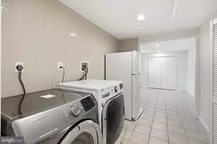 1015 Samplers Way, Potomac, MD 20854 - Photo 27