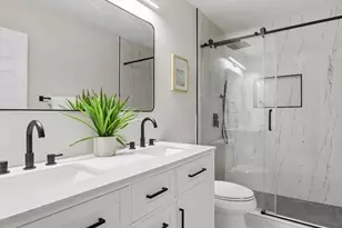 14225 Secluded Ln, North Potomac, MD 20878 - Photo 29