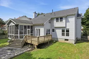 14225 Secluded Ln, North Potomac, MD 20878 - Photo 3