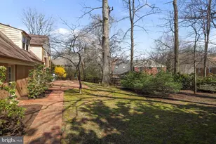 11209 Farmland Dr, Rockville, MD 20852 - Photo 53
