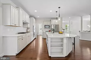 19902 Stearns Ct, Poolesville, MD 20837 - Photo 23
