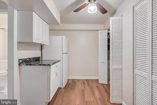 720 Gormley Dr, Rockville, MD 20850 - Photo 35