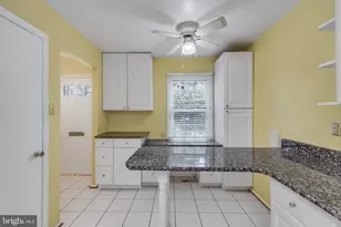 720 Gormley Dr, Rockville, MD 20850 - Photo 17