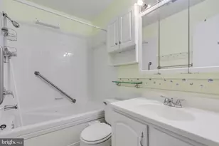 720 Gormley Dr, Rockville, MD 20850 - Photo 29