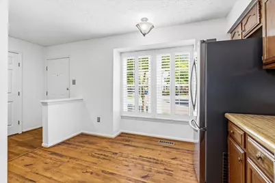 20540 Lowfield Drive, Germantown, MD 20874 - Photo 19