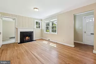 5203 Elsmere Ave, Bethesda, MD 20814 - Photo 3