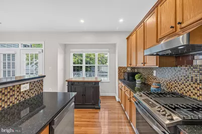 1031 Gaither Road, Rockville, MD 20850 - Photo 17