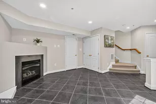 1031 Gaither Rd, Rockville, MD 20850 - Photo 5