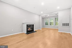 310 High Gables Dr, Gaithersburg, MD 20878 - Photo 13