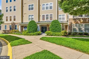 310 High Gables Dr, Gaithersburg, MD 20878 - Photo 9