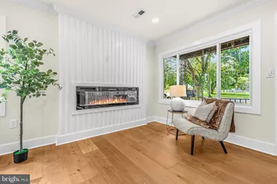 703 Northwest Drive, Silver Spring, MD 20901 - Photo 3