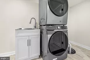 703 Northwest Dr, Silver Spring, MD 20901 - Photo 33