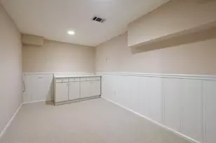 2702 Navarre Dr, Chevy Chase, MD 20815 - Photo 33