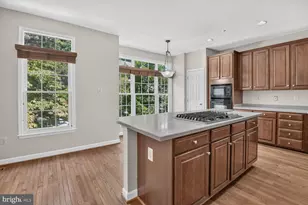 11432 Cedar Ridge Dr, Potomac, MD 20854 - Photo 13