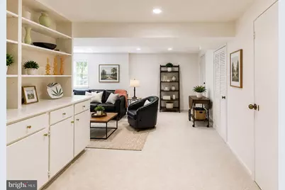 6727 Fairfax Road #13, Chevy Chase, MD 20815 - Photo 27
