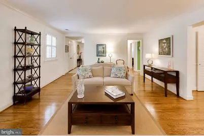 6727 Fairfax Road #13, Chevy Chase, MD 20815 - Photo 5