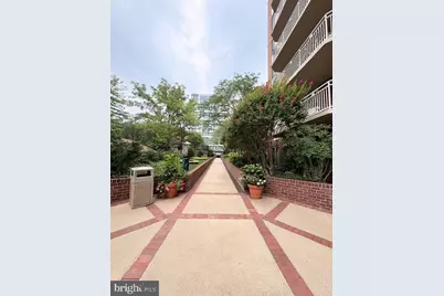 7500 Woodmont Avenue #S907, Bethesda, MD 20814 - Photo 31