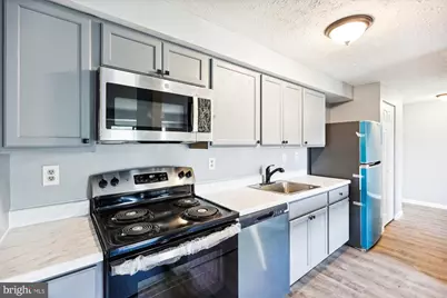 12405 Hickory Tree Way #L, Germantown, MD 20874 - Photo 3