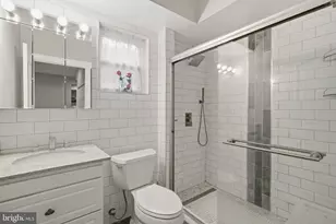 1011 Crawford Dr, Rockville, MD 20851 - Photo 19