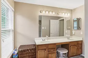213 Bristol Downs Dr, Gaithersburg, MD 20877 - Photo 37