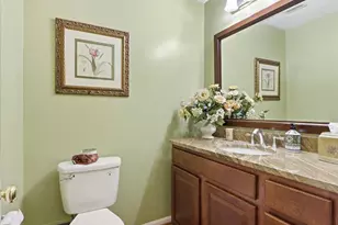 213 Bristol Downs Dr, Gaithersburg, MD 20877 - Photo 13