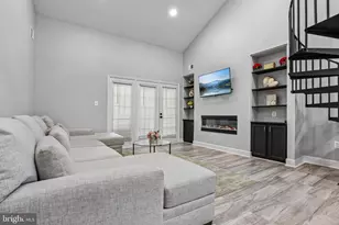 13062 Shadyside Ln, Germantown, MD 20874 - Photo 3