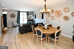 13028 Shamrock Glen Dr, Germantown, MD 20878 - Photo 15