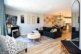 13028 Shamrock Glen Dr, Germantown, MD 20878 - Photo 5