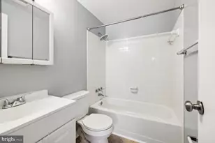 9406 Collette Way, Montgomery Village, MD 20886 - Photo 11