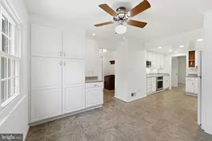 19359 Frenchton Pl, Gaithersburg, MD 20886 - Photo 11