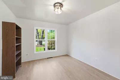 19359 Frenchton Place, Gaithersburg, MD 20886 - Photo 13