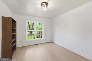 19359 Frenchton Pl, Gaithersburg, MD 20886 - Photo 13