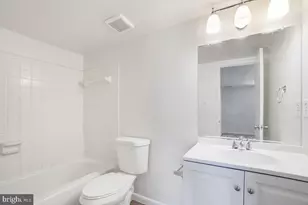 454 Girard St, Gaithersburg, MD 20877 - Photo 15
