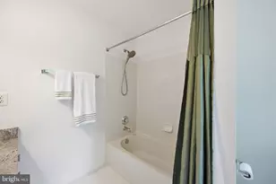 308 Barnside Pl, Rockville, MD 20850 - Photo 33