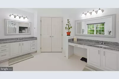308 Barnside Place, Rockville, MD 20850 - Photo 25
