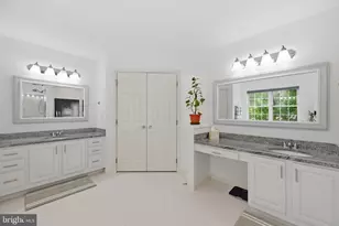 308 Barnside Pl, Rockville, MD 20850 - Photo 25