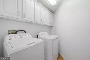 308 Barnside Pl, Rockville, MD 20850 - Photo 21