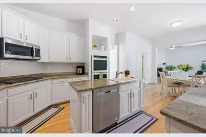 308 Barnside Place, Rockville, MD 20850 - Photo 19