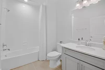 210 Decoverly Drive #310, Gaithersburg, MD 20878 - Photo 13