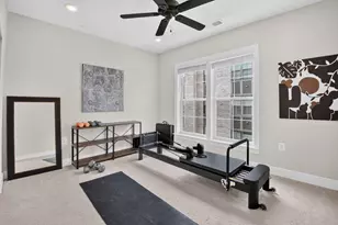 210 Decoverly Dr, Gaithersburg, MD 20878 - Photo 11
