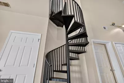 501 Hungerford Drive #307, Rockville, MD 20850 - Photo 11