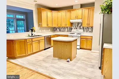 12402 Falconbridge Drive, North Potomac, MD 20878 - Photo 3