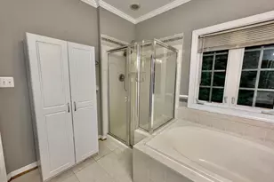 12402 Falconbridge Dr, North Potomac, MD 20878 - Photo 9
