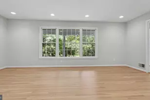 7800 Seven Locks Rd, Bethesda, MD 20817 - Photo 7