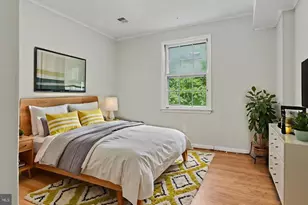 7800 Seven Locks Rd, Bethesda, MD 20817 - Photo 23