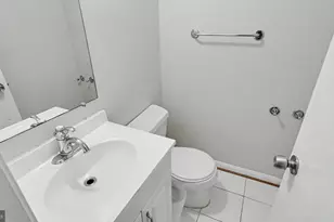 7800 Seven Locks Rd, Bethesda, MD 20817 - Photo 27
